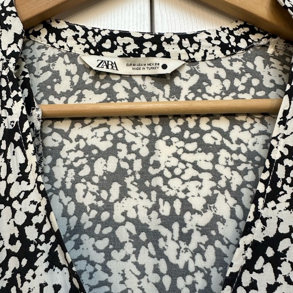 Zara Flowy Mini Dress - US M - Picture 6 of 8